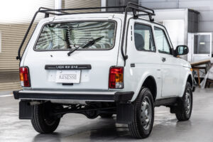 ニーヴァ 4WD
