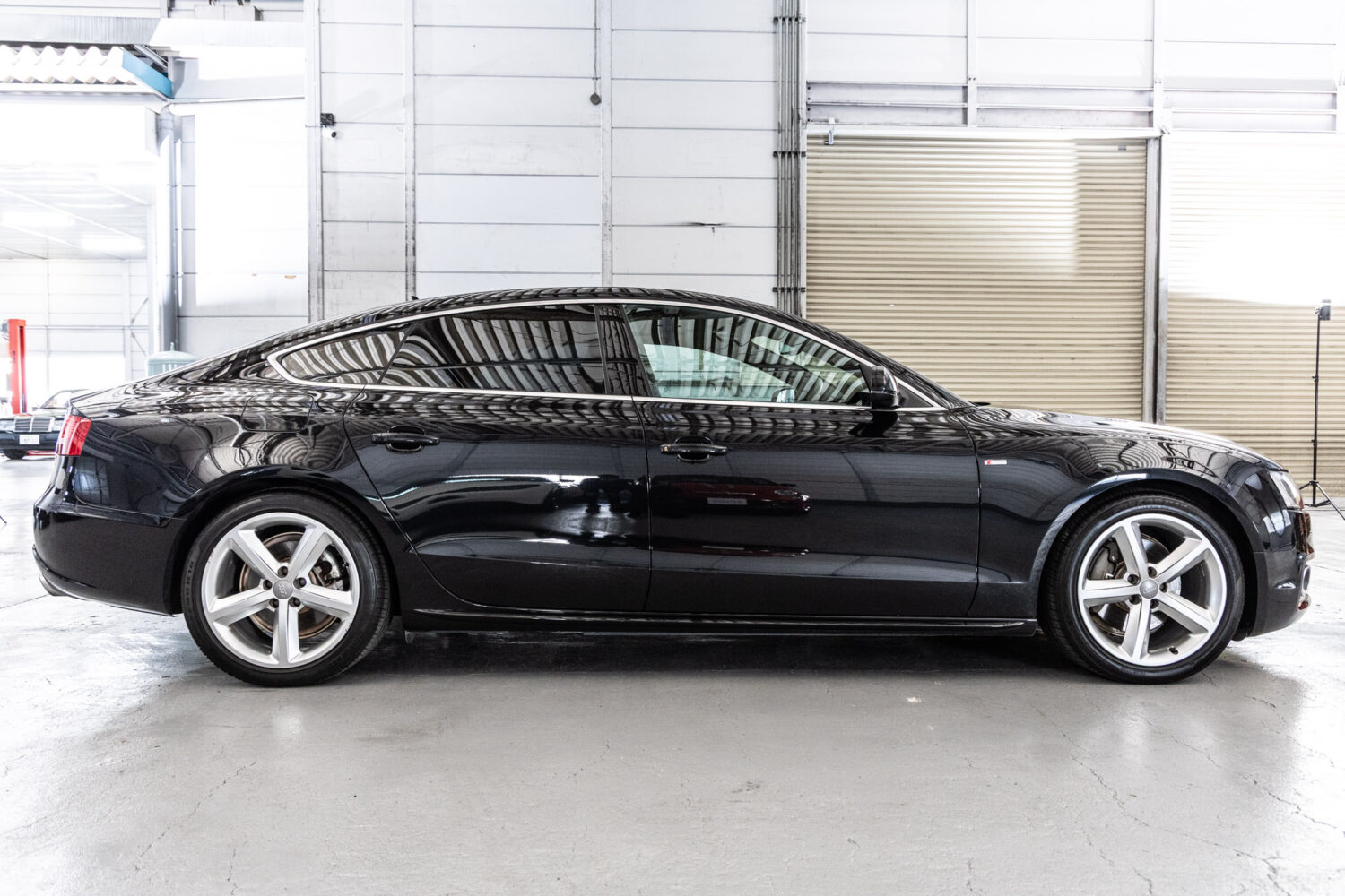 A5スポーツバック 2.0 TFSI クワトロ 4WD