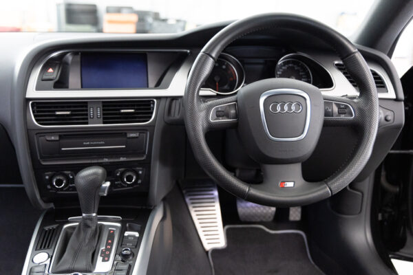 A5スポーツバック 2.0 TFSI クワトロ 4WD