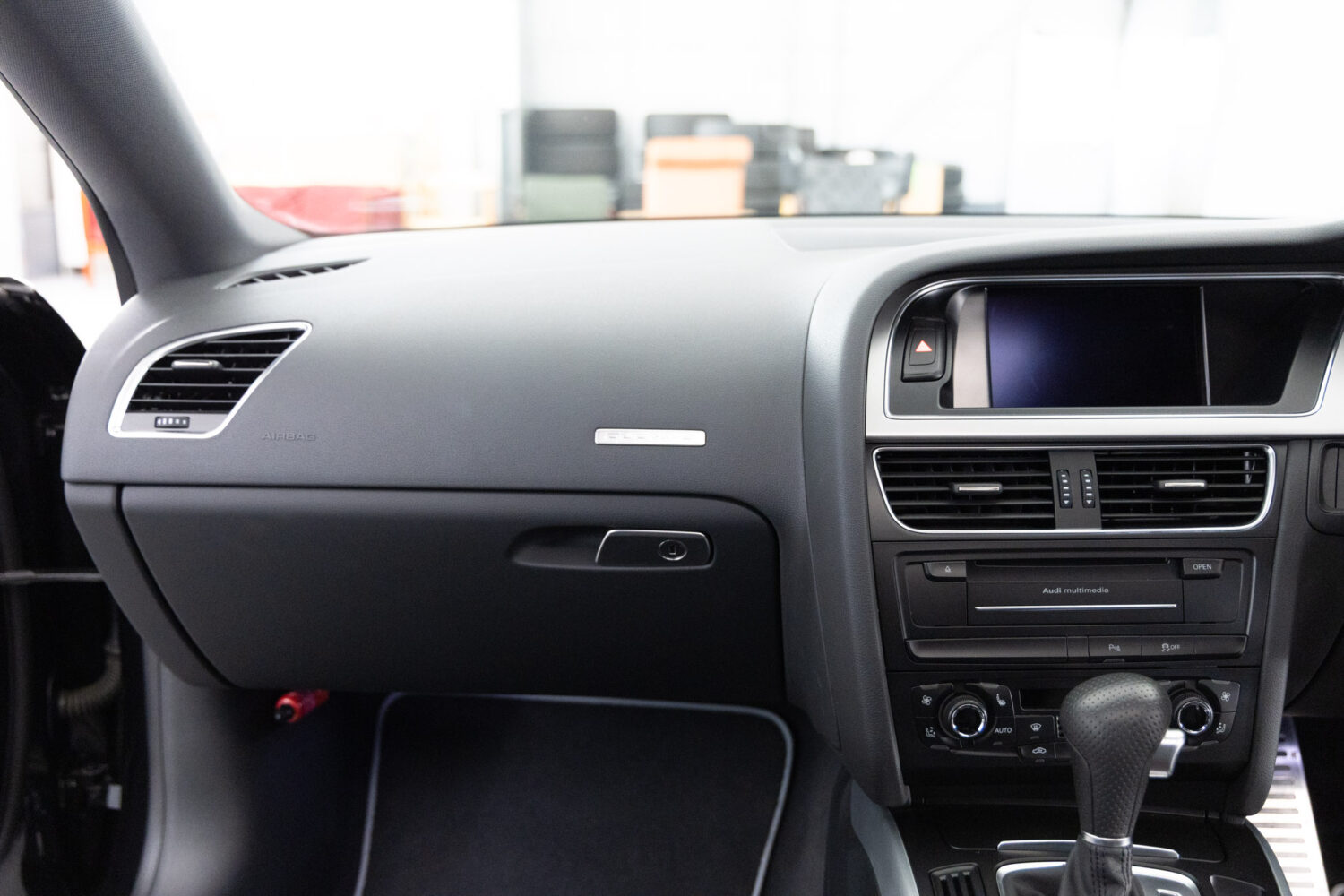 A5スポーツバック 2.0 TFSI クワトロ 4WD