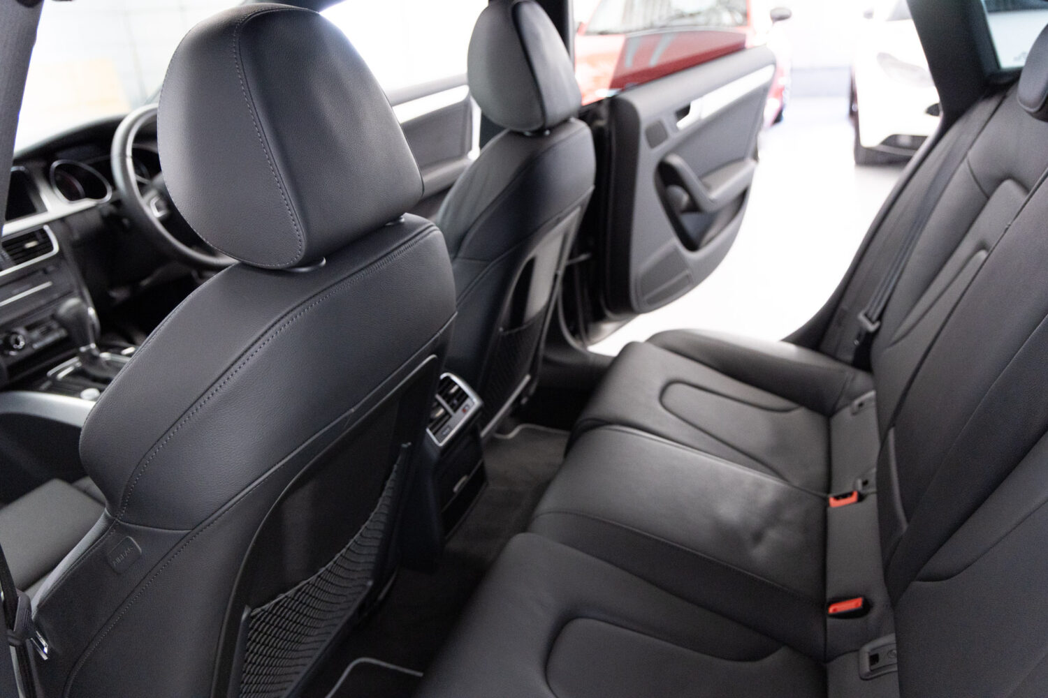 A5スポーツバック 2.0 TFSI クワトロ 4WD