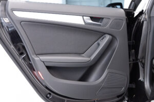 A5スポーツバック 2.0 TFSI クワトロ 4WD