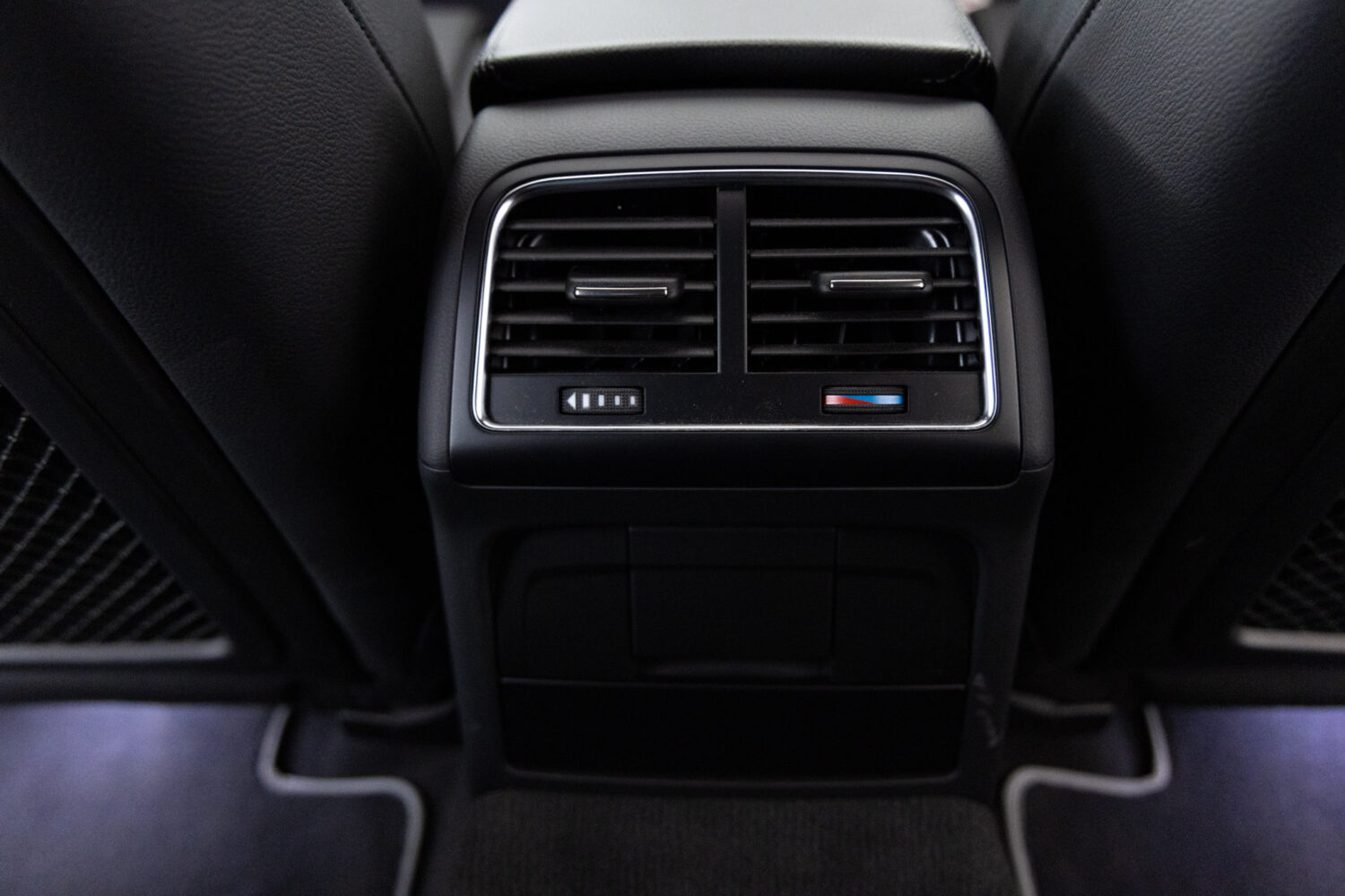 A5スポーツバック 2.0 TFSI クワトロ 4WD