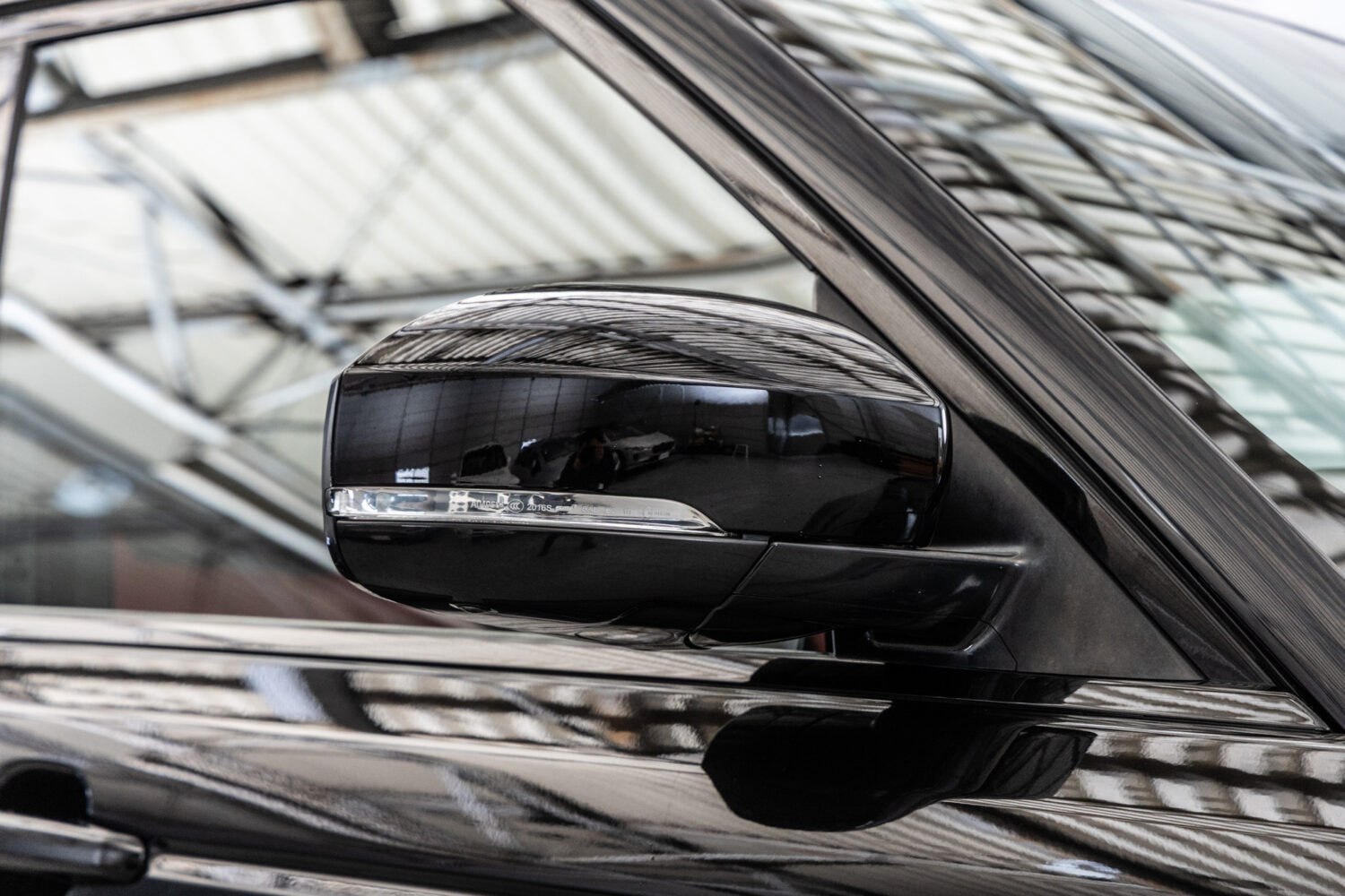 レンジローバースポーツ オートバイオグラフィ ダイナミック (5.0リッター) 4WD