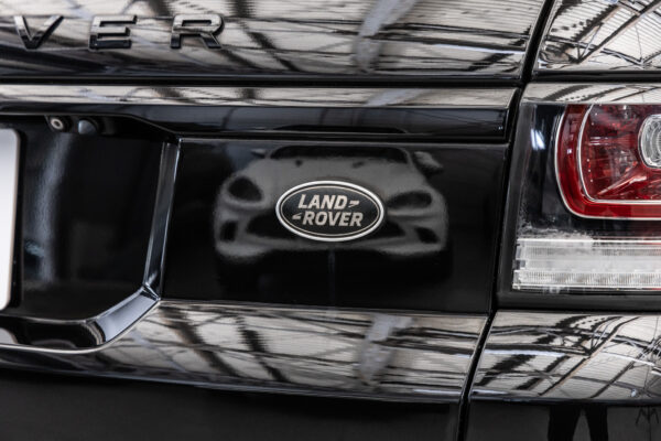 レンジローバースポーツ オートバイオグラフィ ダイナミック (5.0リッター) 4WD