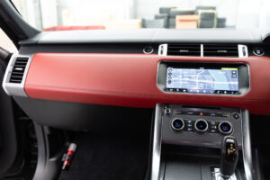 レンジローバースポーツ オートバイオグラフィ ダイナミック (5.0リッター) 4WD