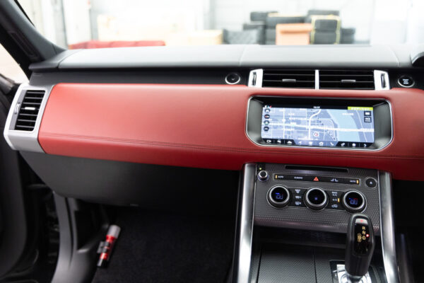 レンジローバースポーツ オートバイオグラフィ ダイナミック (5.0リッター) 4WD