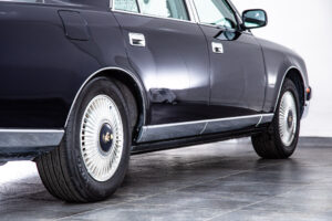 センチュリー5.0 デュアルEMVパッケージ装着車