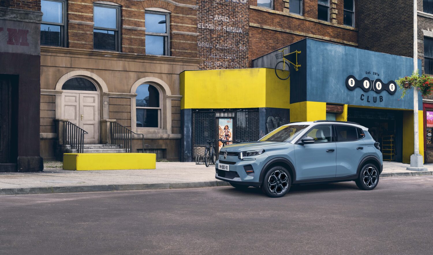 第四世代シトロエンC3ハイブリッド　2グレード展開で新しい時代を象徴