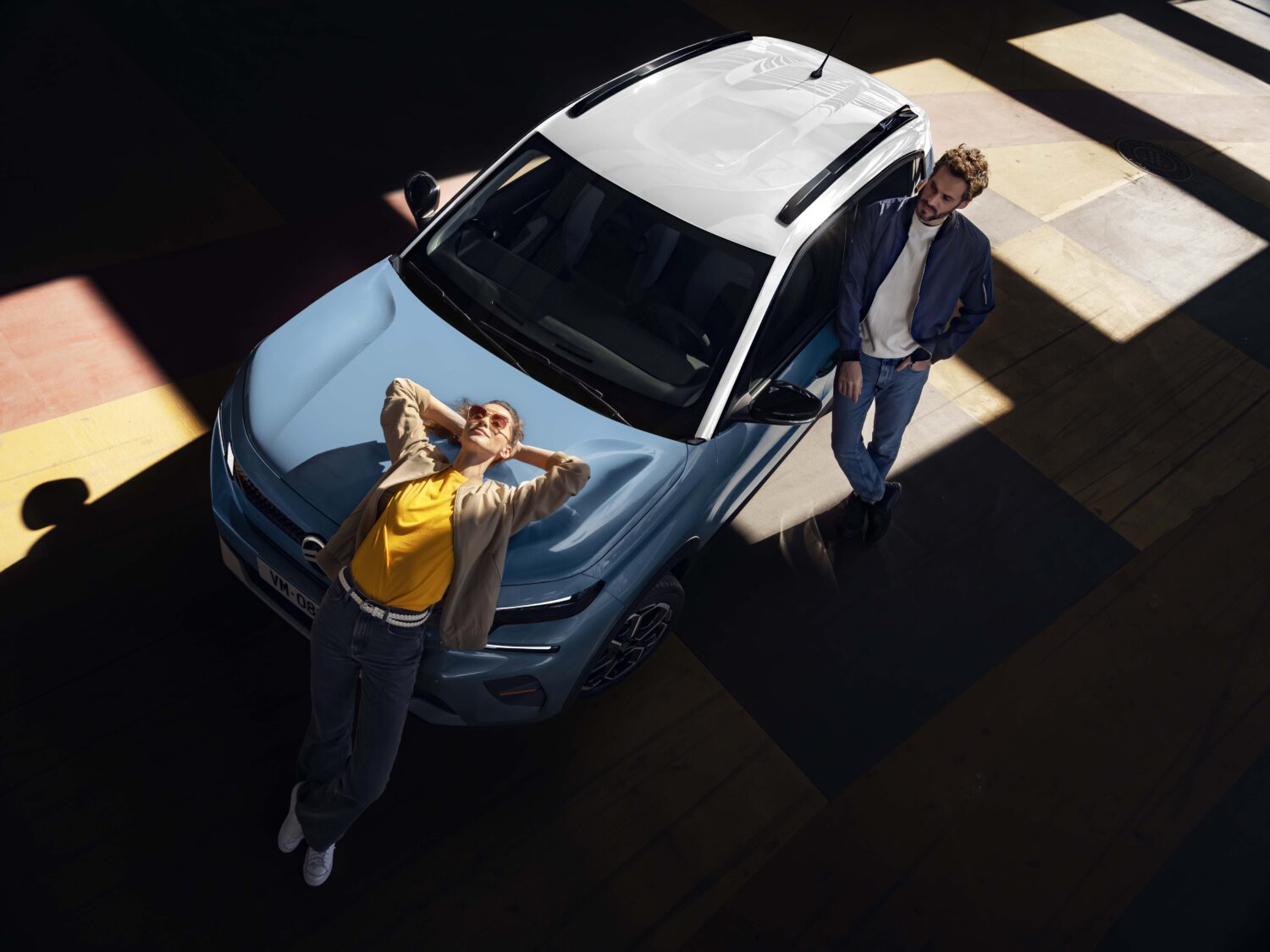 第四世代シトロエンC3ハイブリッド　2グレード展開で新しい時代を象徴