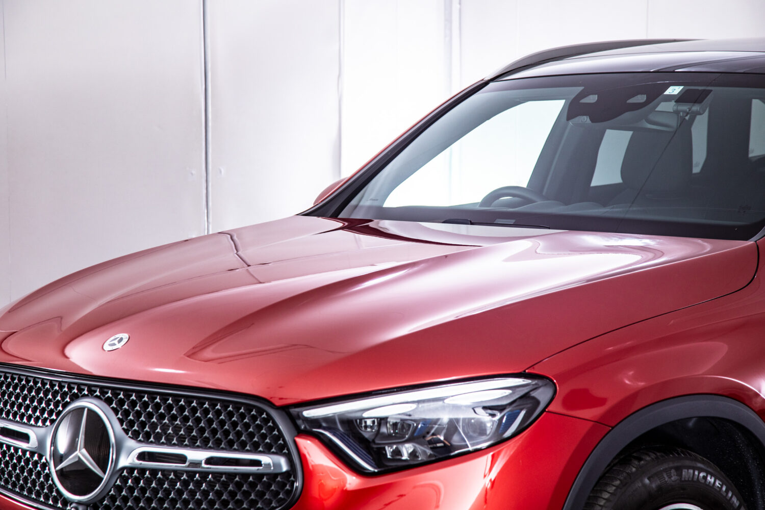 GLC 220 d 4マチック (ISG搭載モデル) AMGラインパッケージ ディーゼルターボ 4WD