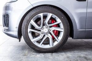 レンジローバースポーツ オートバイオグラフィ ダイナミック (3.0リッター 400PS) 4WD