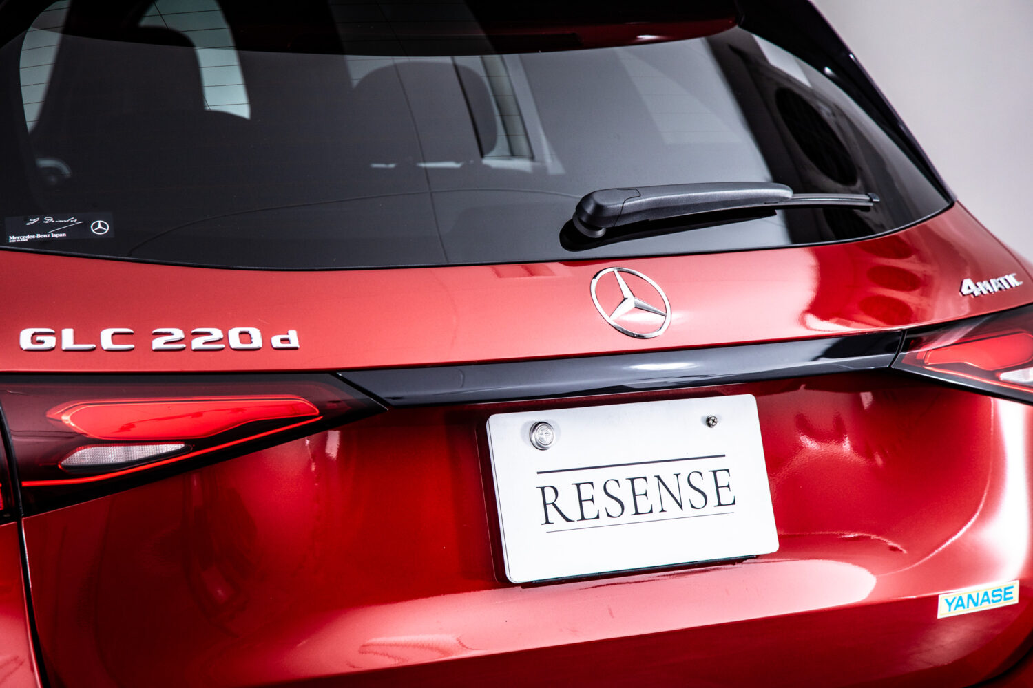 メルセデス・ベンツ GLC220 d 4マチック (ISG搭載モデル) AMGラインパッケージ ディーゼルターボ 4WD