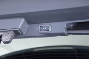 レンジローバースポーツ オートバイオグラフィ ダイナミック (5.0リッター) 4WD