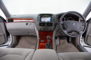 トヨタ セルシオ 4.3 C仕様