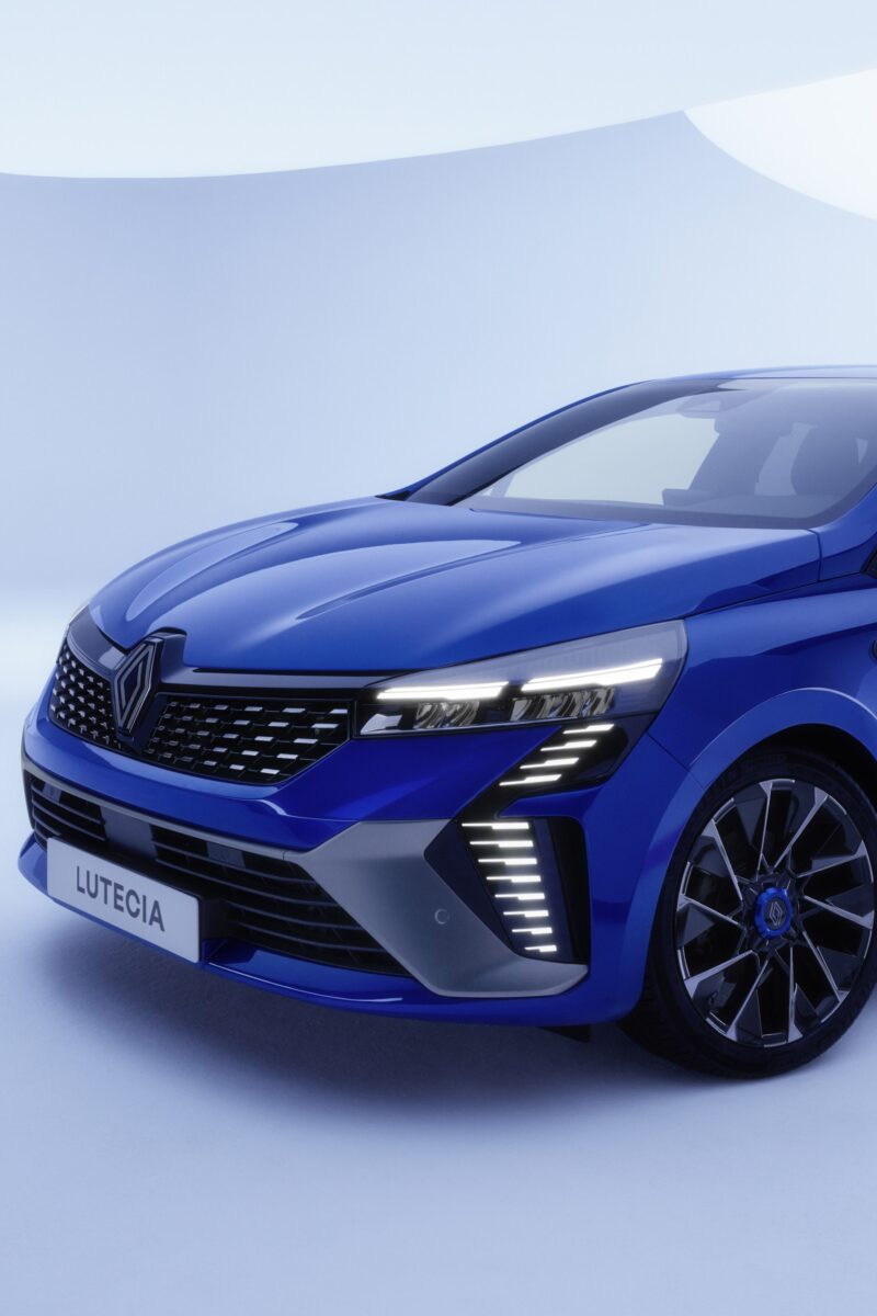 ルノー・ルーテシアがマイナーチェンジ　エスプリアルピーヌグレードの導入も