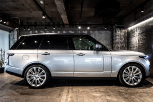 レンジローバー ヴォーグ(5.0リッター) 4WD