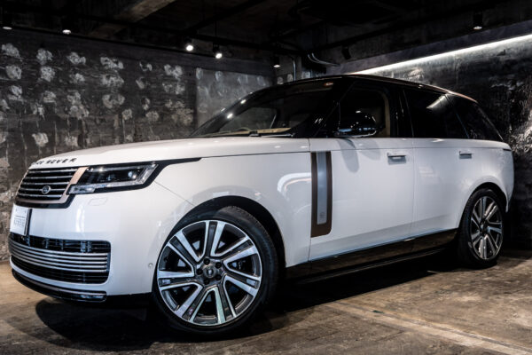 レンジローバー SV4.4L P530 SWB 4WD