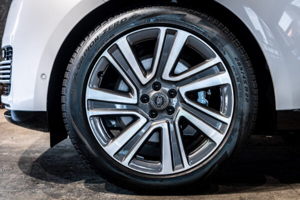 レンジローバー SV4.4L P530 SWB 4WD