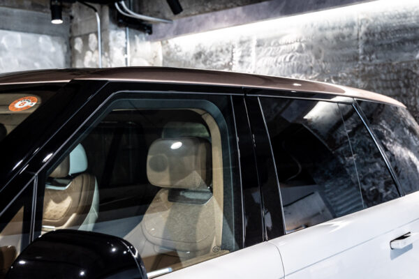 レンジローバー SV4.4L P530 SWB 4WD