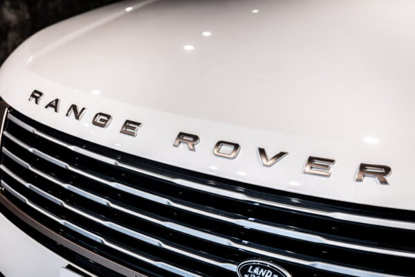 レンジローバー SV4.4L P530 SWB 4WD