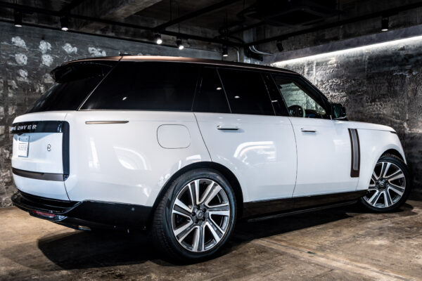 レンジローバー SV4.4L P530 SWB 4WD