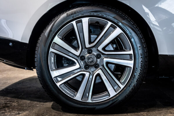 レンジローバー SV4.4L P530 SWB 4WD