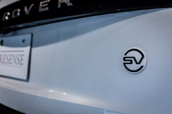 レンジローバー SV4.4L P530 SWB 4WD