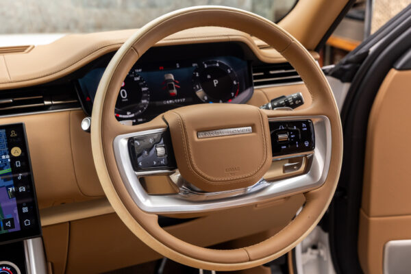 レンジローバー SV4.4L P530 SWB 4WD