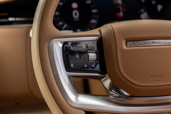 レンジローバー SV4.4L P530 SWB 4WD