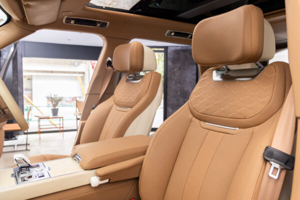 レンジローバー SV4.4L P530 SWB 4WD