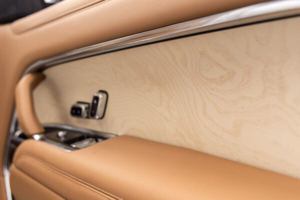 レンジローバー SV4.4L P530 SWB 4WD