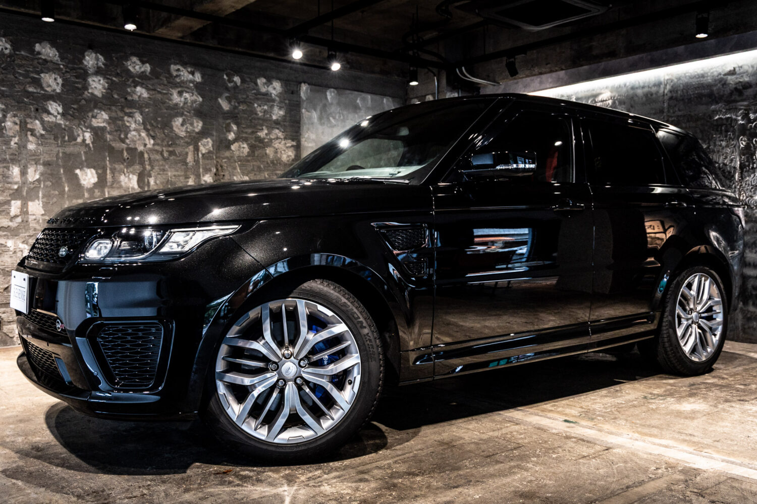 レンジローバースポーツ SVR 4WD