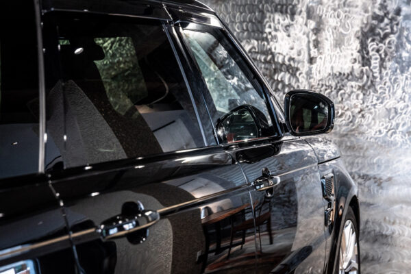 レンジローバースポーツ SVR 4WD