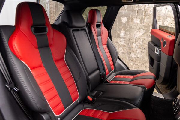 レンジローバースポーツ SVR 4WD