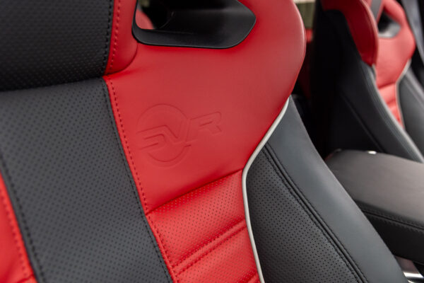 レンジローバースポーツ SVR 4WD