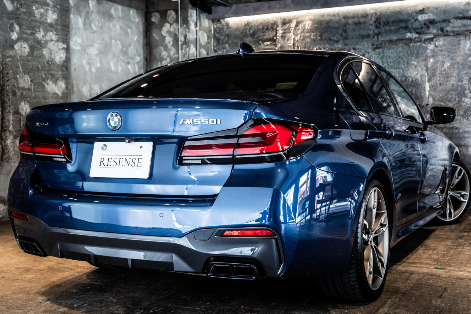 5シリーズ M550i xドライブ 4WD
