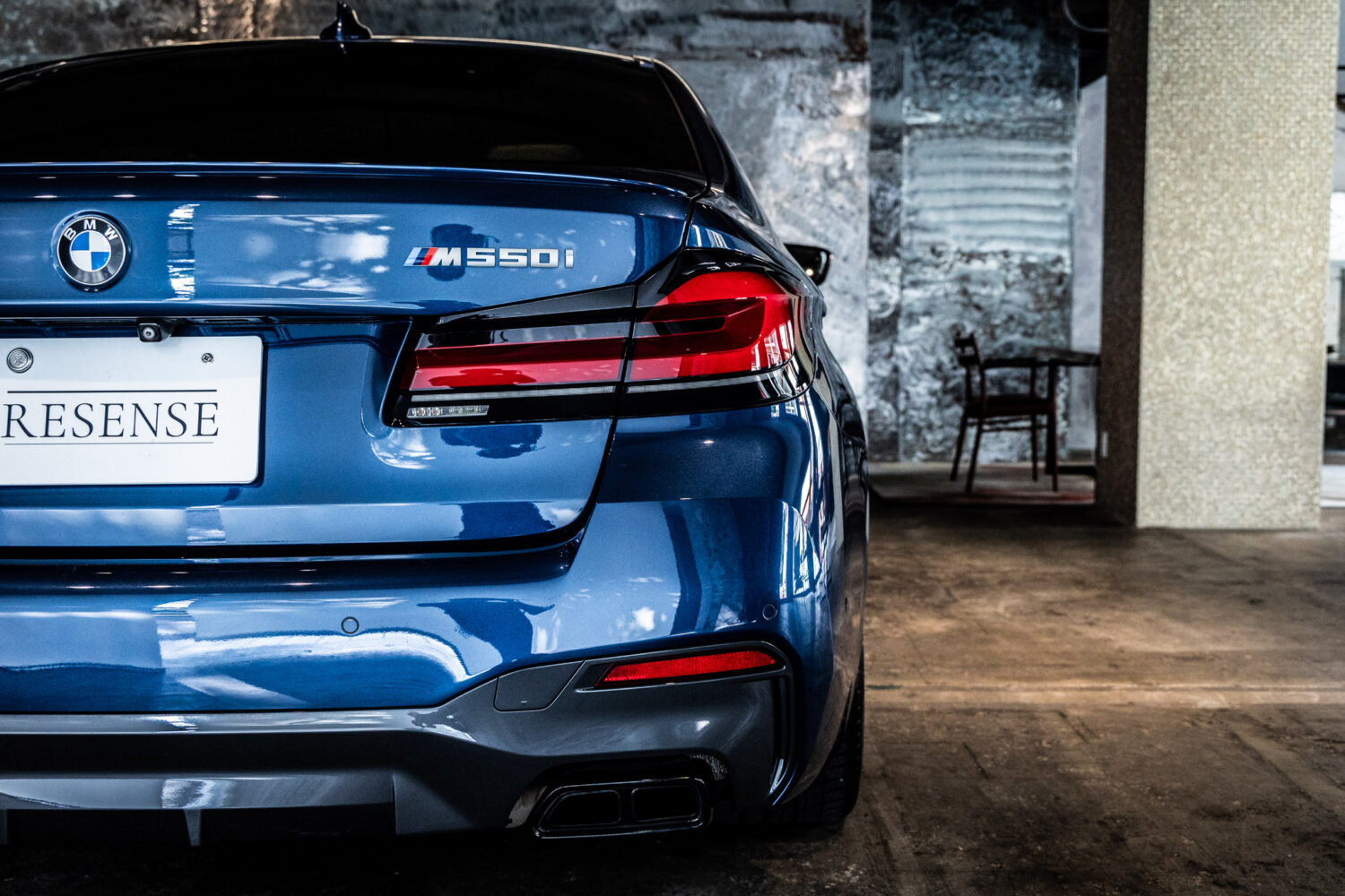 5シリーズ M550i xドライブ 4WD
