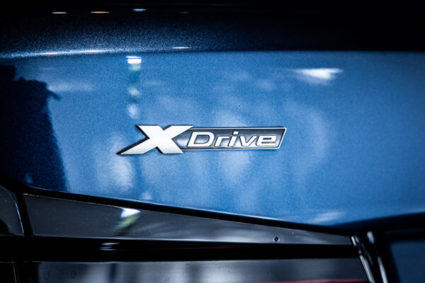 5シリーズ M550i xドライブ 4WD