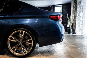5シリーズ M550i xドライブ 4WD
