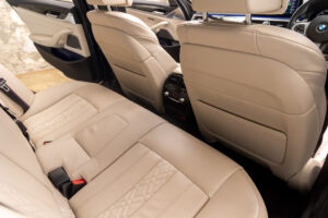 5シリーズ M550i xドライブ 4WD