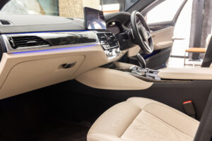 5シリーズ M550i xドライブ 4WD