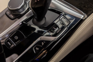 5シリーズ M550i xドライブ 4WD