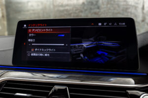 5シリーズ M550i xドライブ 4WD