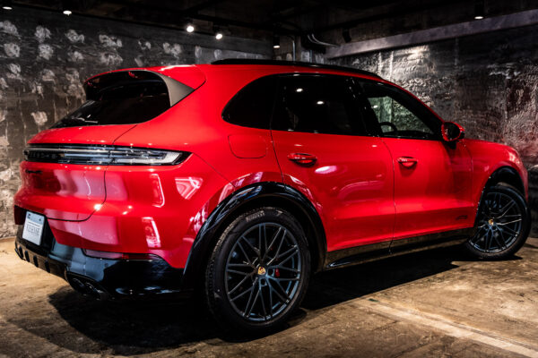 カイエン GTSティプトロニックS 4WD