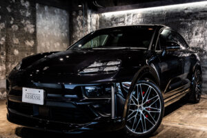 マカンエレクトロ ターボ 4WD