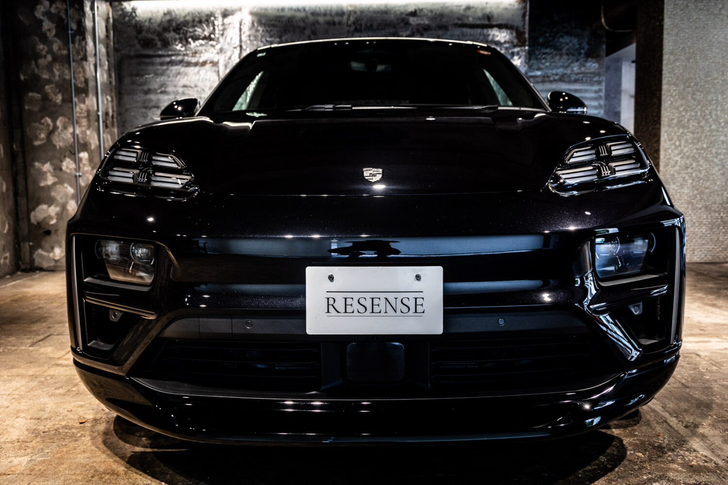 マカンエレクトロ ターボ 4WD