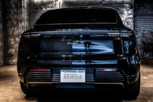 マカンエレクトロ ターボ 4WD