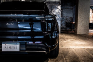 マカンエレクトロ ターボ 4WD