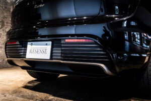 マカンエレクトロ ターボ 4WD